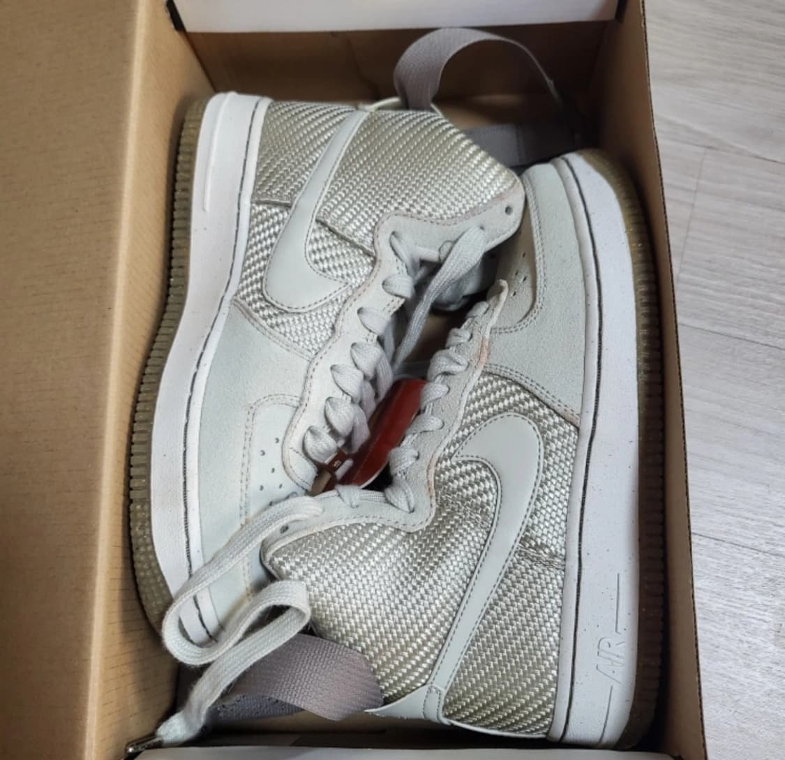 나니키 에어 포스 1(235)새상품 상품이미지4