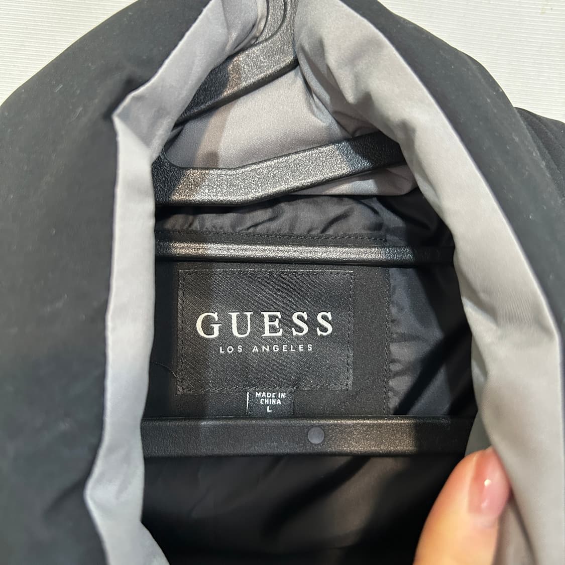 게스 2023 여성 패딩조끼 L 90 상품이미지2