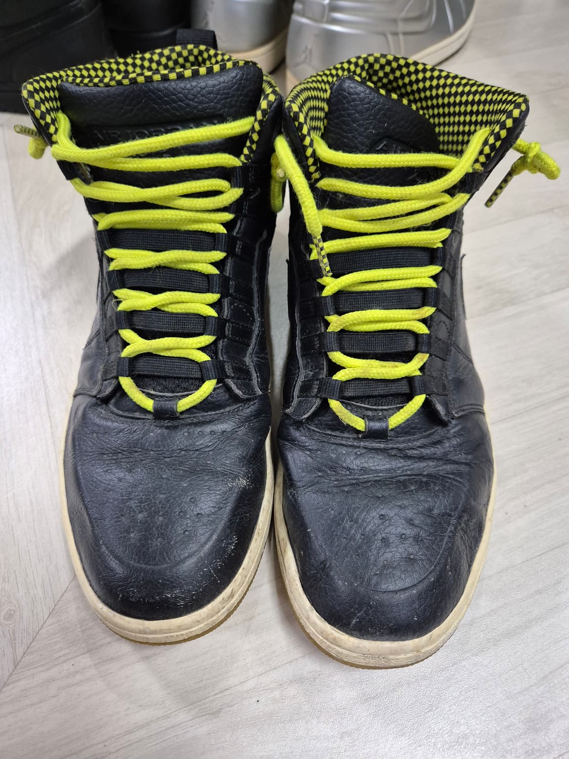 정품 나이키 에어조던1 레트로94 블랙베놈 상품이미지2