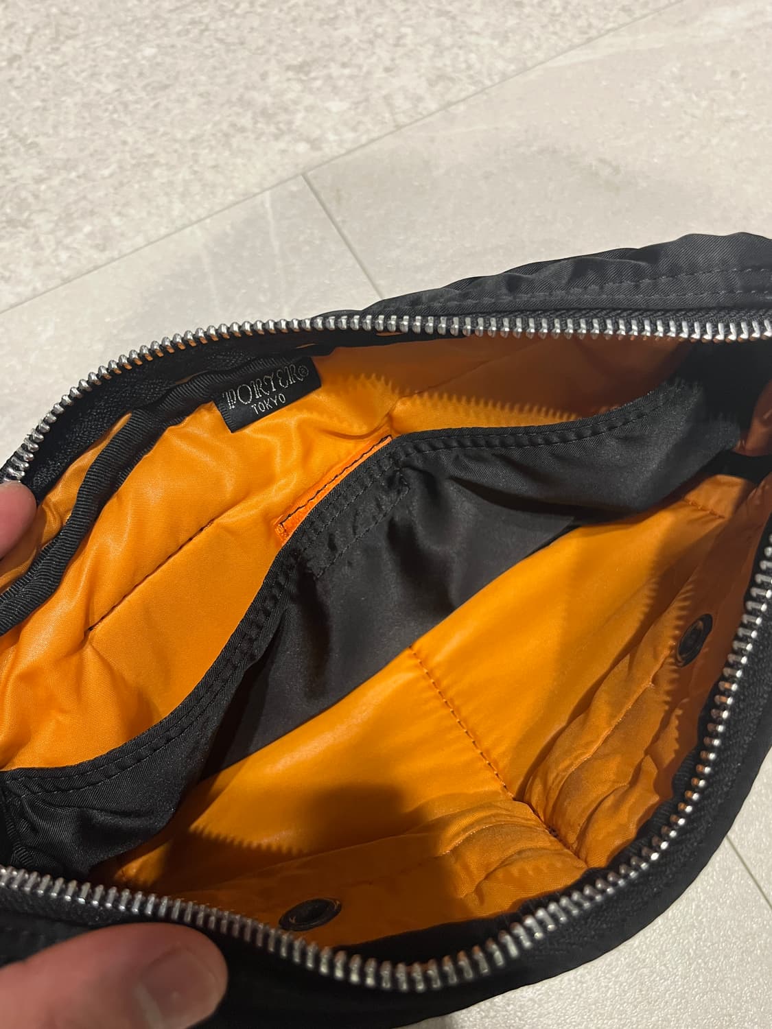 요시다포터 뉴탱커 숄더백s 블랙 상품이미지5