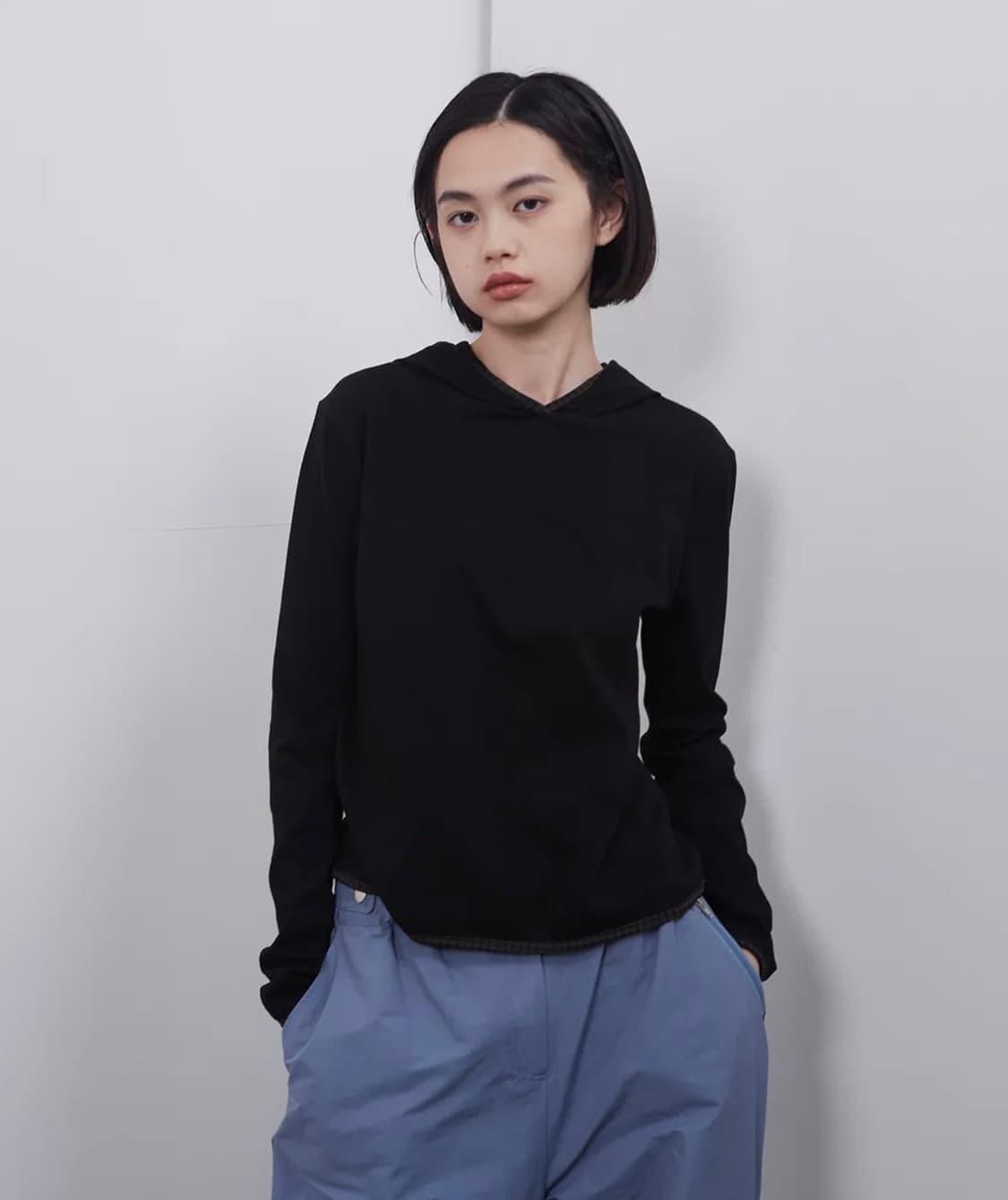 LONG HOODED T-SHIRT, BLACK 상품이미지1