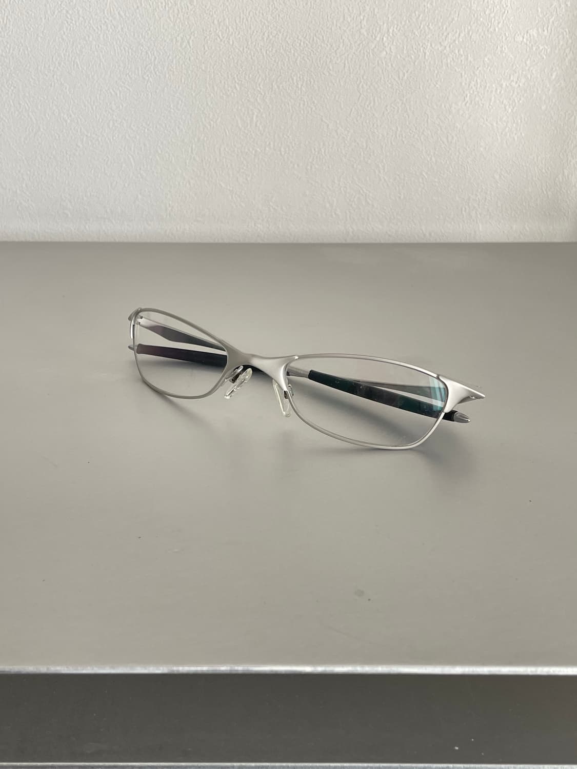 오클리 와이어탭 상품이미지1