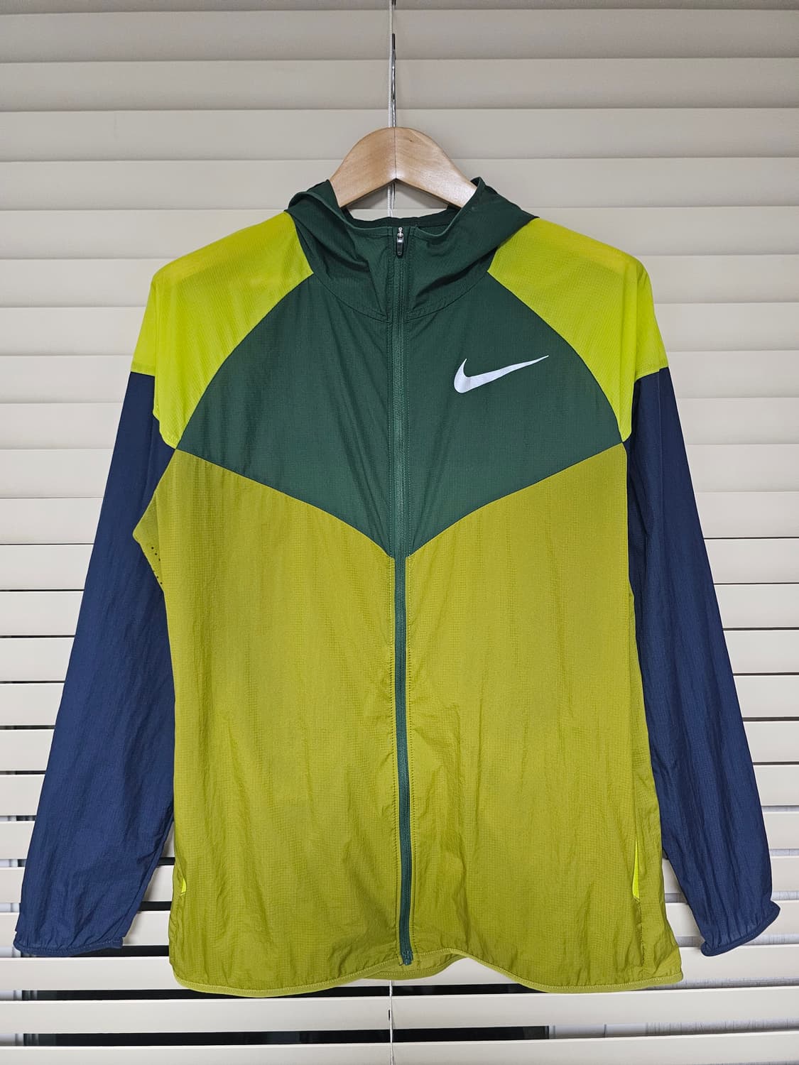나이키 러닝 바람막이 자켓 L(100) 상품이미지1