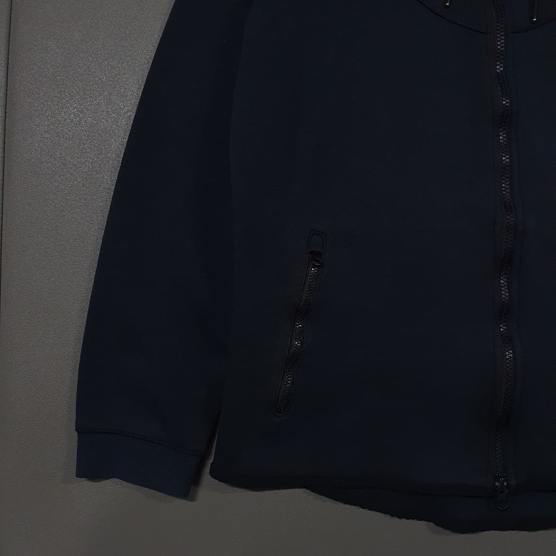 XL (105) 나이키 테크팩 플리스 트랙 봄버 윈드러너 후드 자켓 블랙 상품이미지3