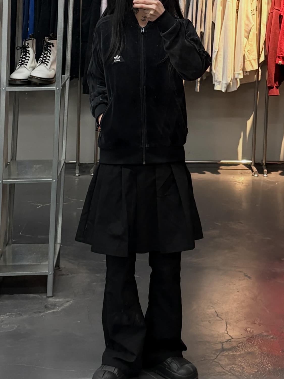 아디다스 X 퍼렐 윌리엄스 벨벳 트랙 자켓 A3723 상품이미지1