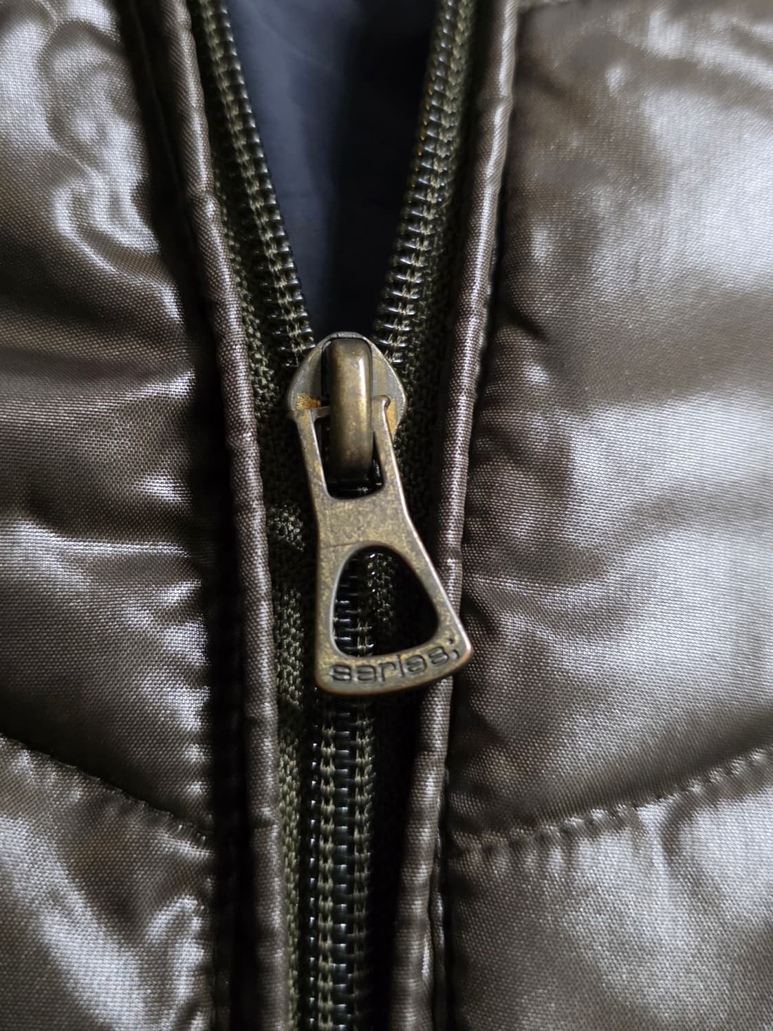 series; 시리즈 남녀 패딩조끼.  싸이즈 95 상품이미지4