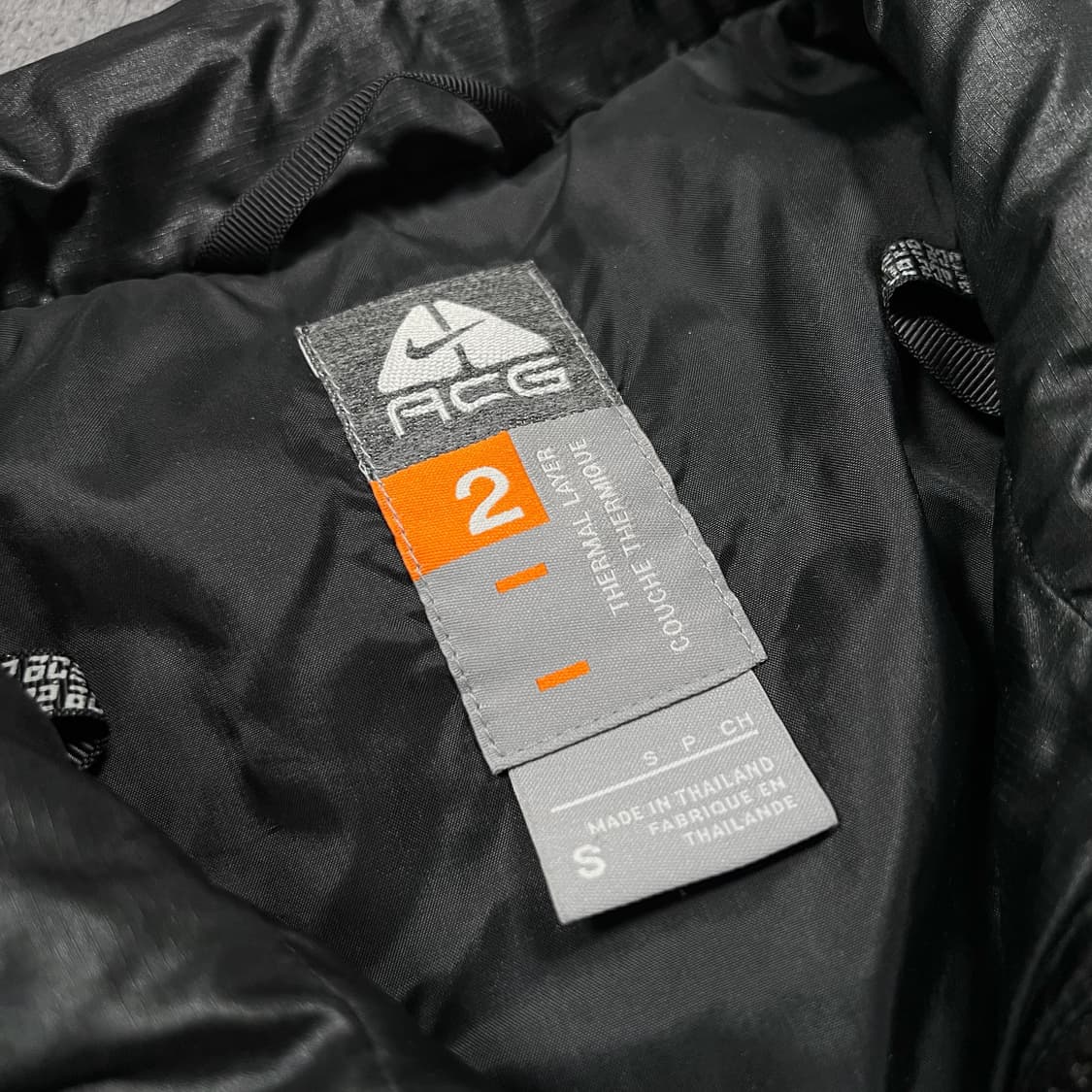 나이키 ACG 투웨이 경량패딩 점퍼 자켓 상품이미지4