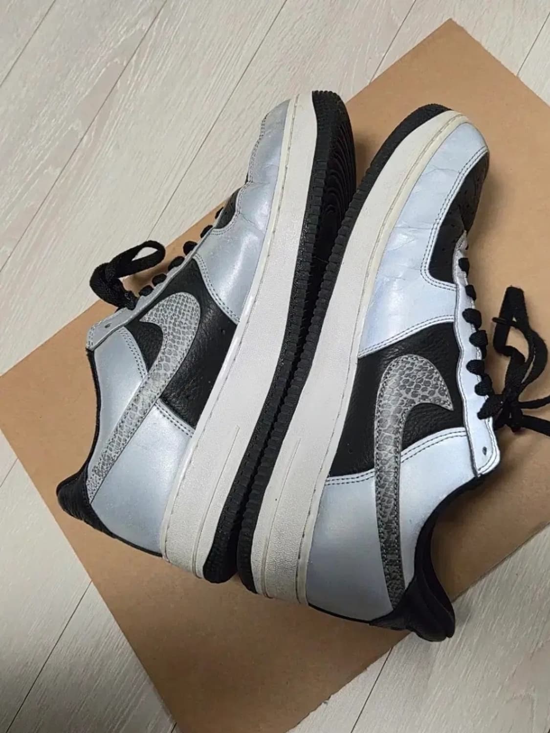 에어포스 실버스네이크 상품이미지1