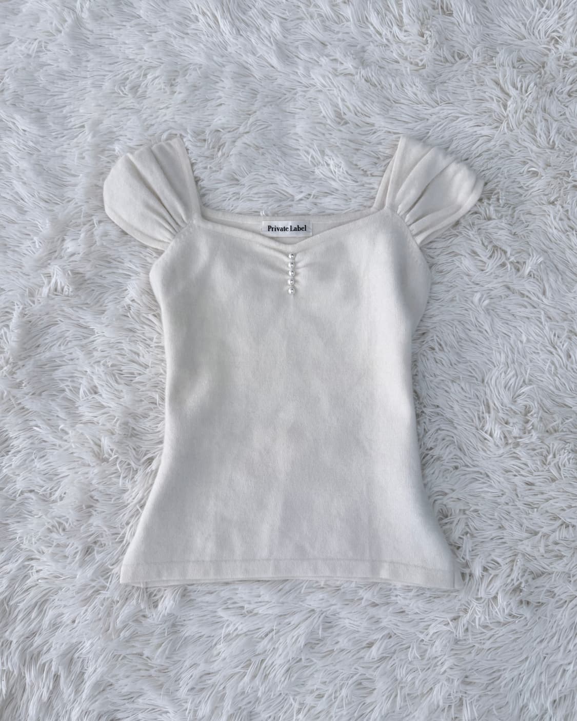 퍼 엔젤릭 화이트 니트 탑 상품이미지1