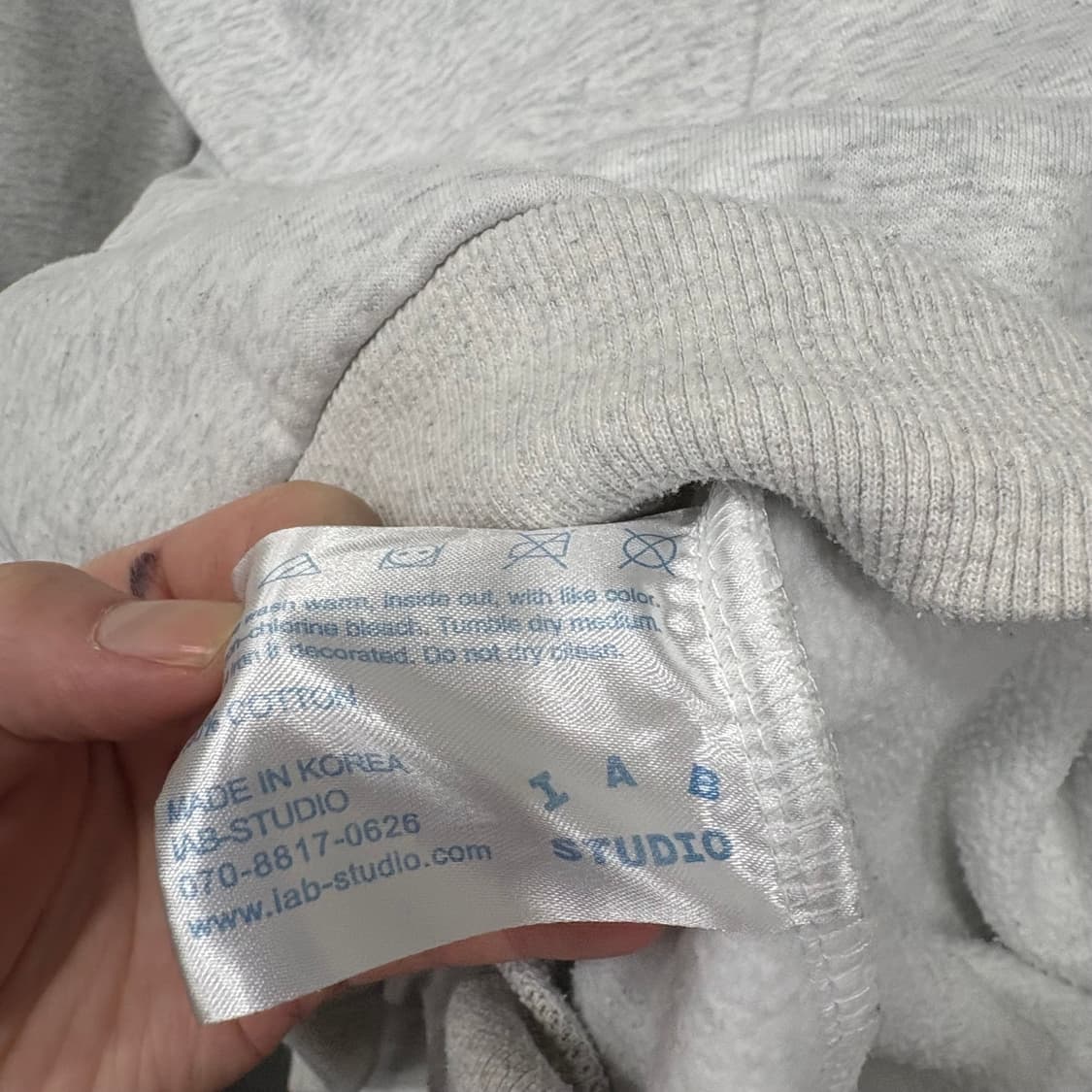 IAB Studio 아이앱스튜디오 반집업 맨투맨 상품이미지5