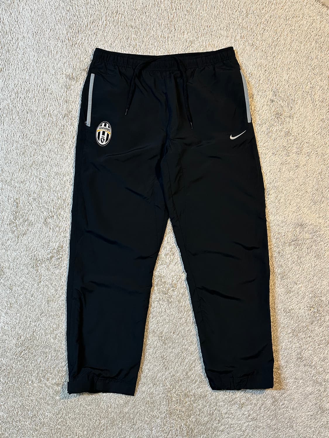 00's 나이키 유벤투스 올드스쿨 와이드 나일론 트랙팬츠 블랙 상품이미지2