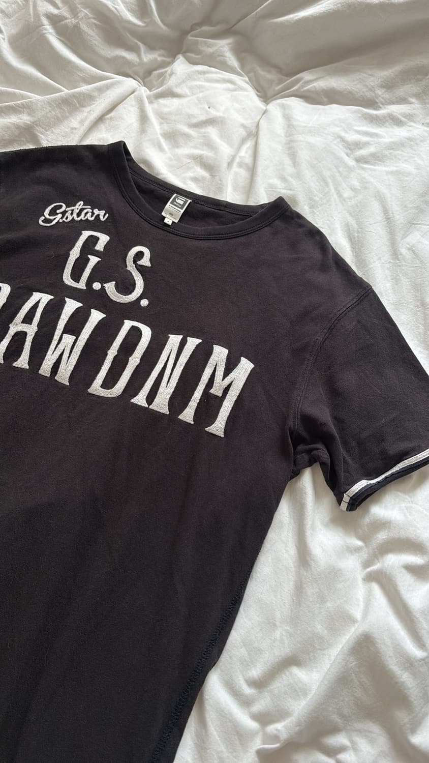 Typo Stitch Tee 상품이미지3
