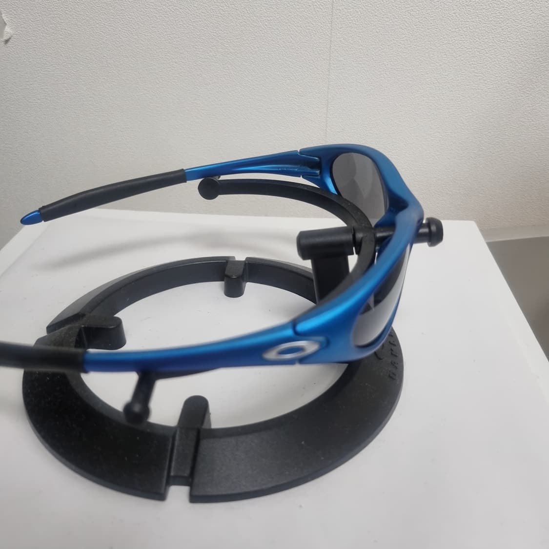 오클리 미뉴트 FMJ  일렉트로닉 블루 상품이미지3