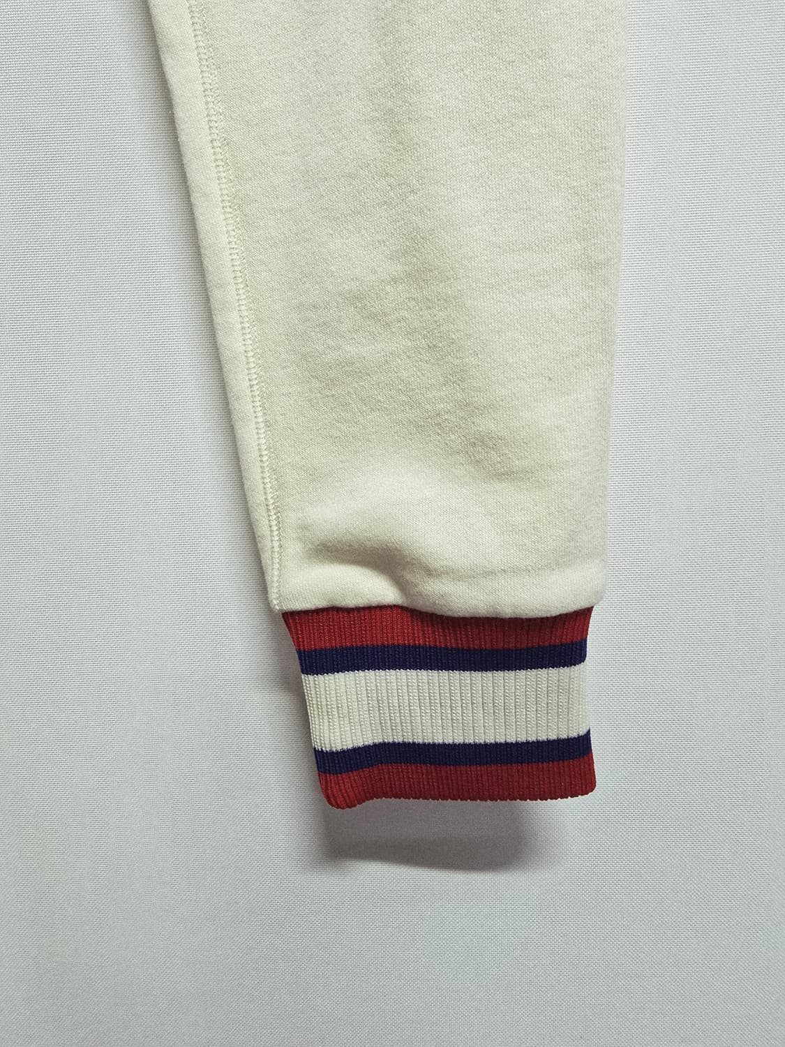 르꼬끄 아이보리 조거 트레이닝 바지 상품이미지3