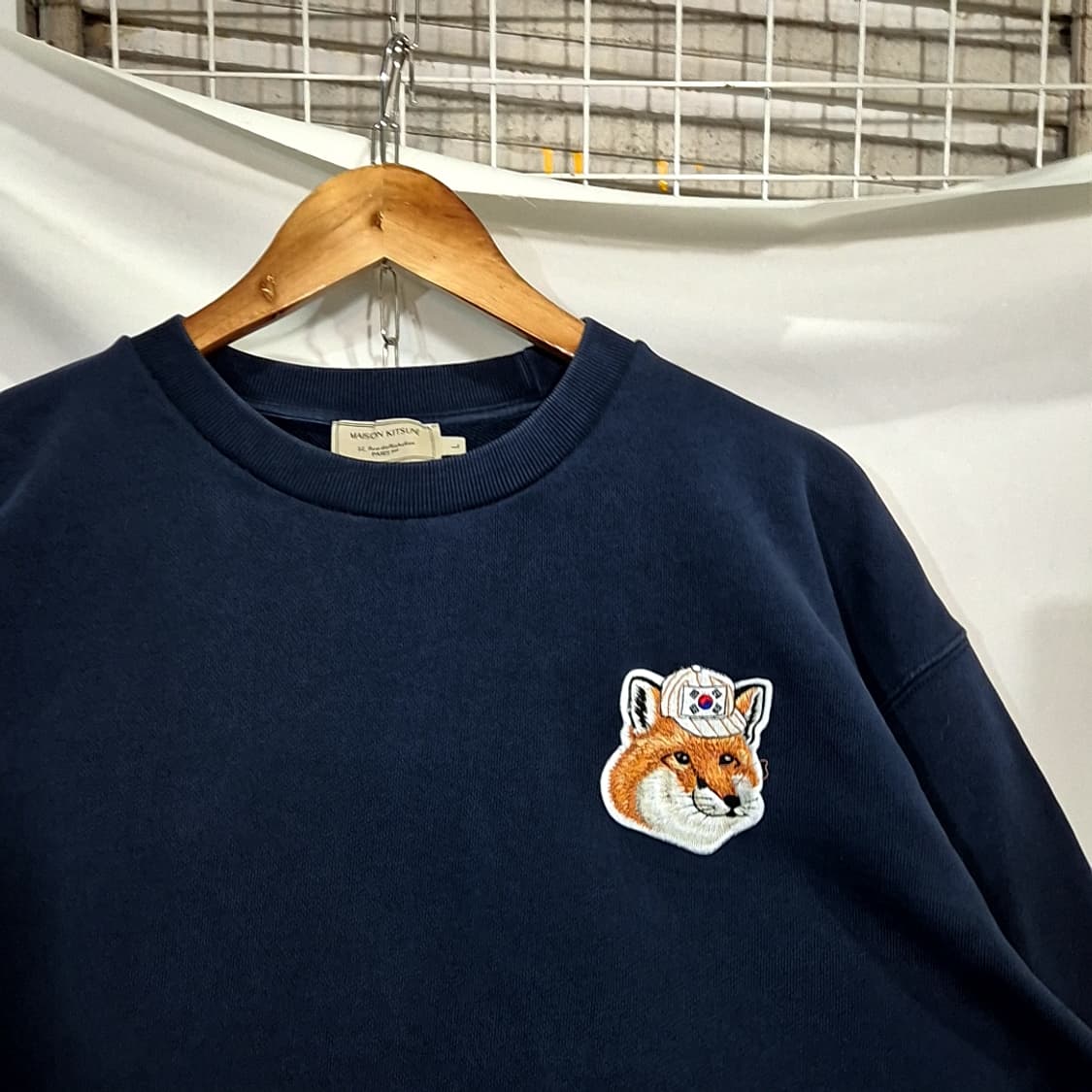 Maison kitsune 메종키츠네 폭스 헤드 태극기 맨투맨 상품이미지2