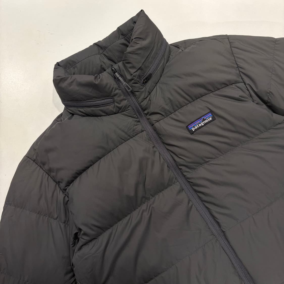 [S] 파타고니아 하이로프트 다운 패딩 자켓 그레이 B368 상품이미지3