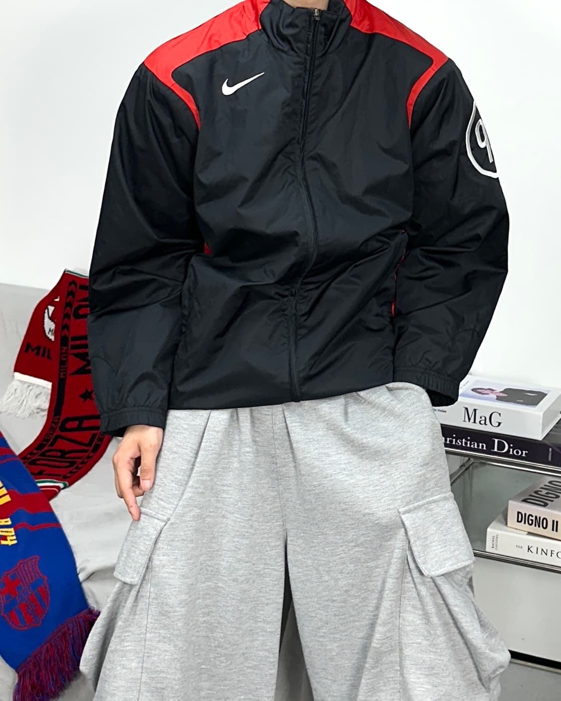 나이키 00s 블랙 레드 토탈 90 바람막이 M 상품이미지2