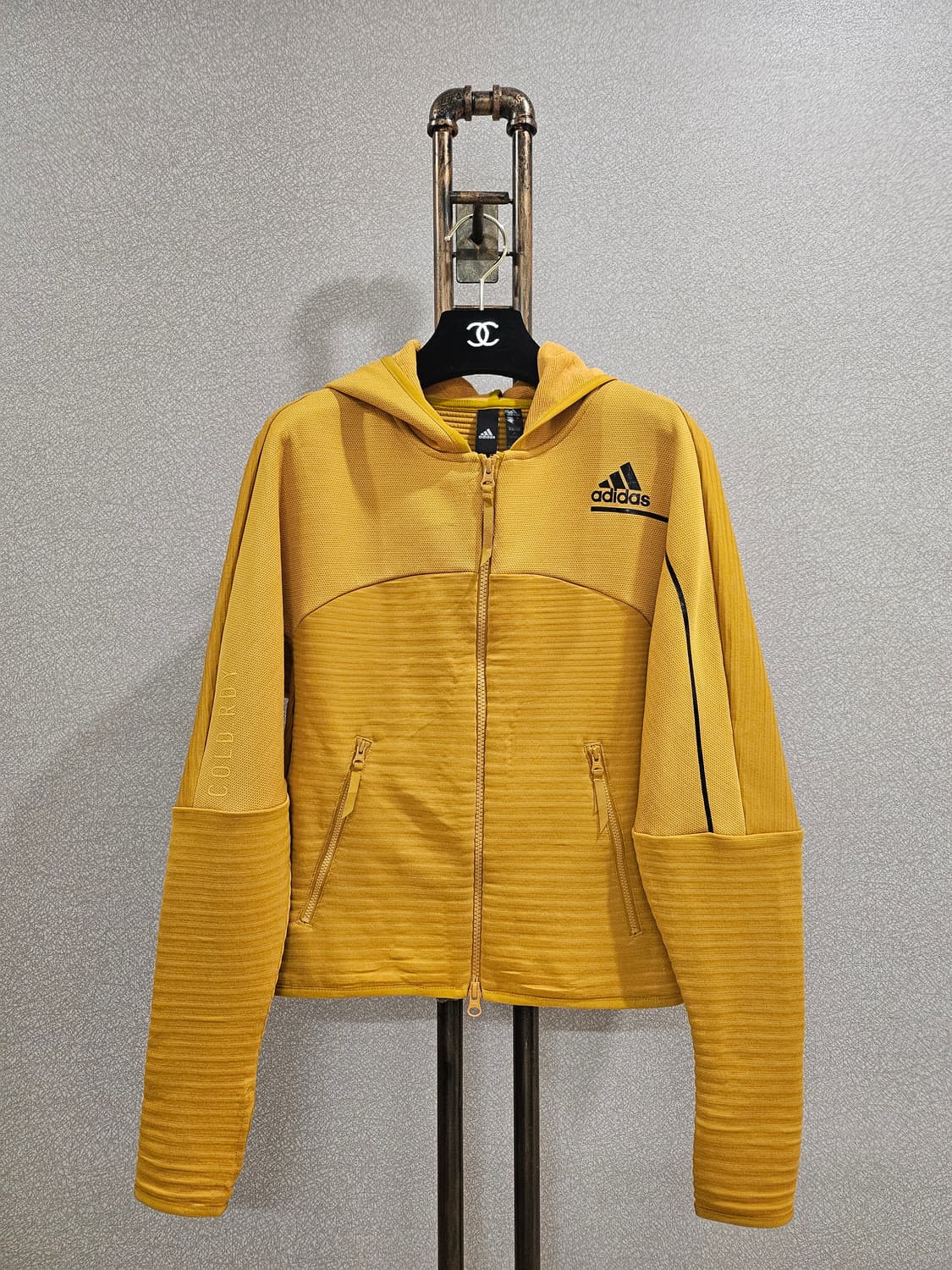 아디다스 상품이미지1