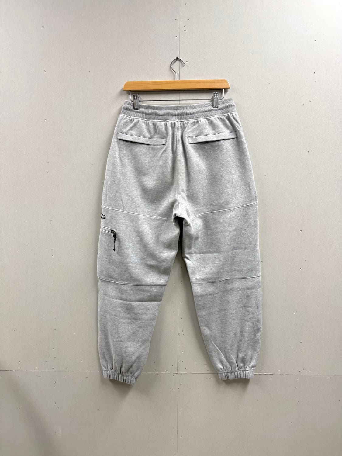 남성 M / 휠라 스웻 조거팬츠 그레이 상품이미지4
