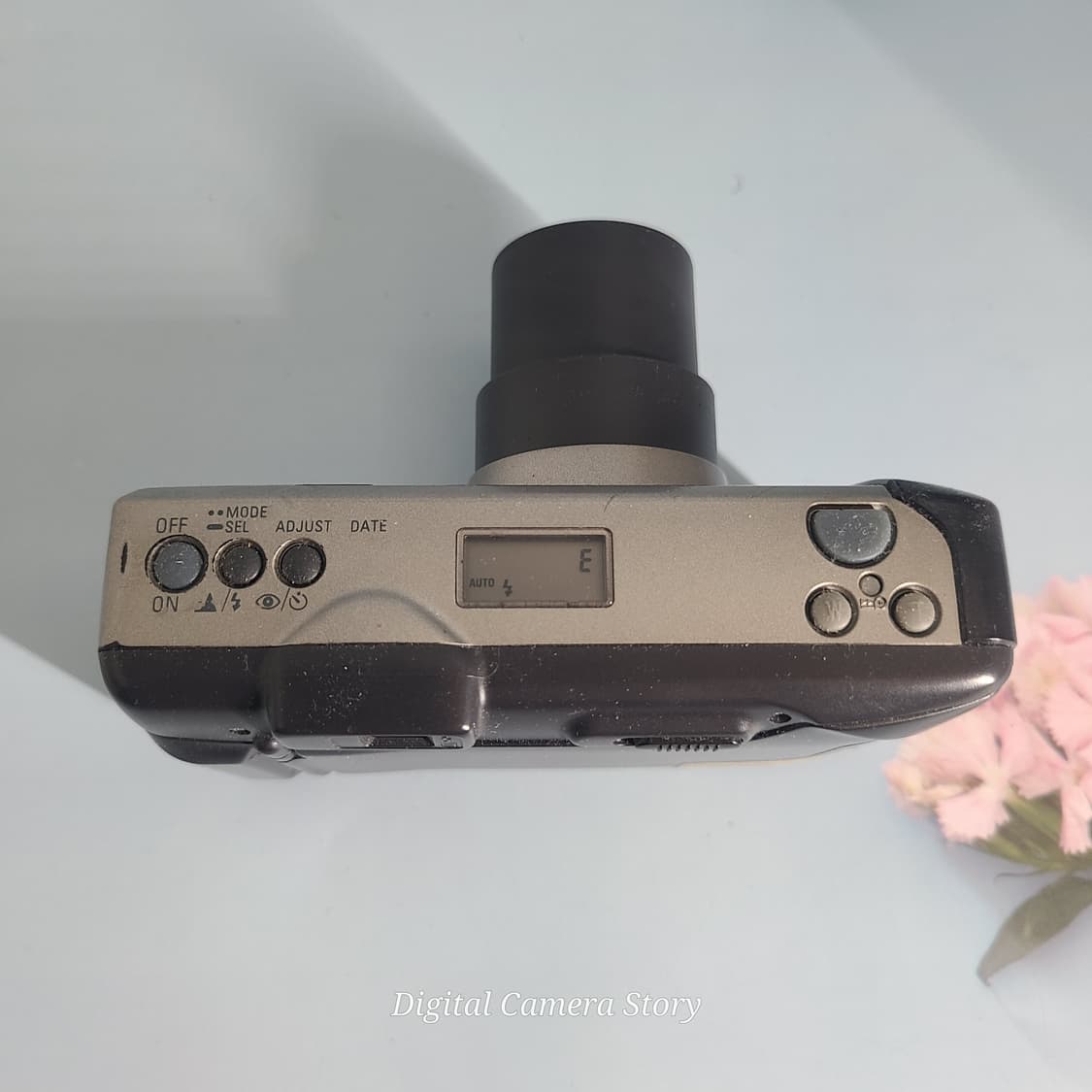 니콘 zoom 400AF 필름 카메라 (빈티지 카멜) 상품이미지5