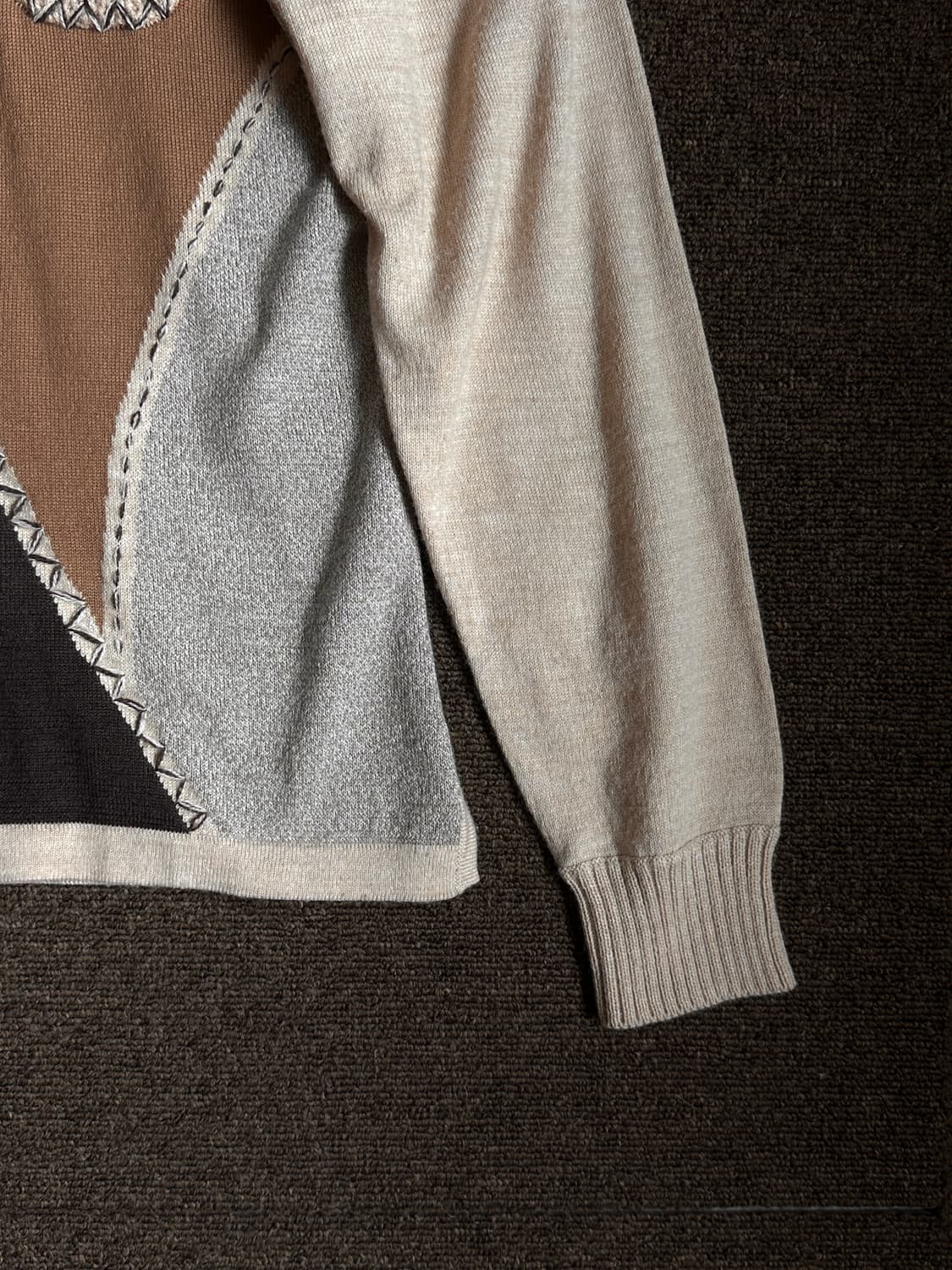 Yanpigelle 패치워크 무드 니트 상품이미지8