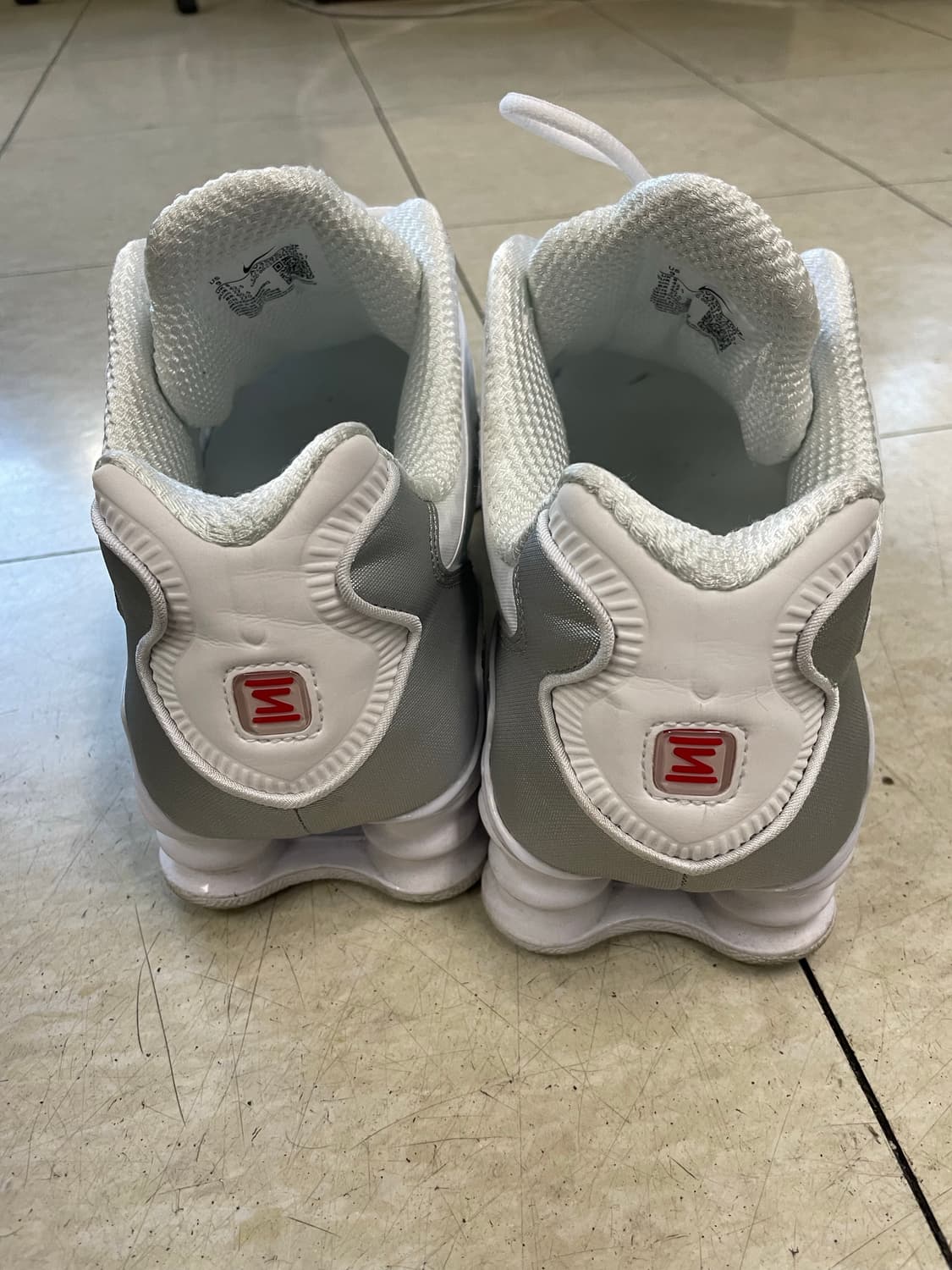 나이키 샥스 TL 메탈릭 실버 270 상품이미지4