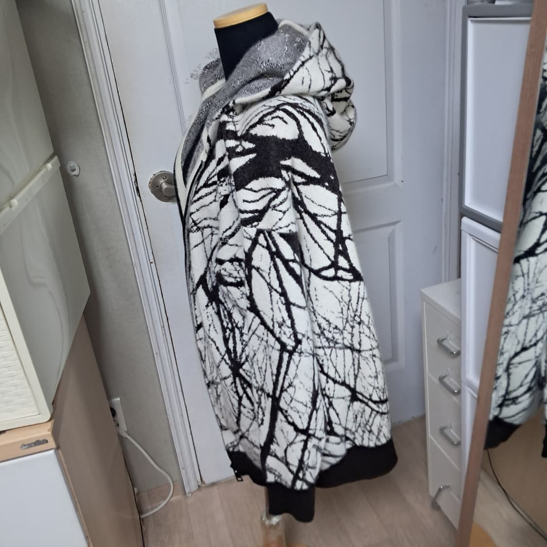 에리카카발리니 앙고라 후드집업 가디건 S(55~66)거의 새제품 상품이미지3