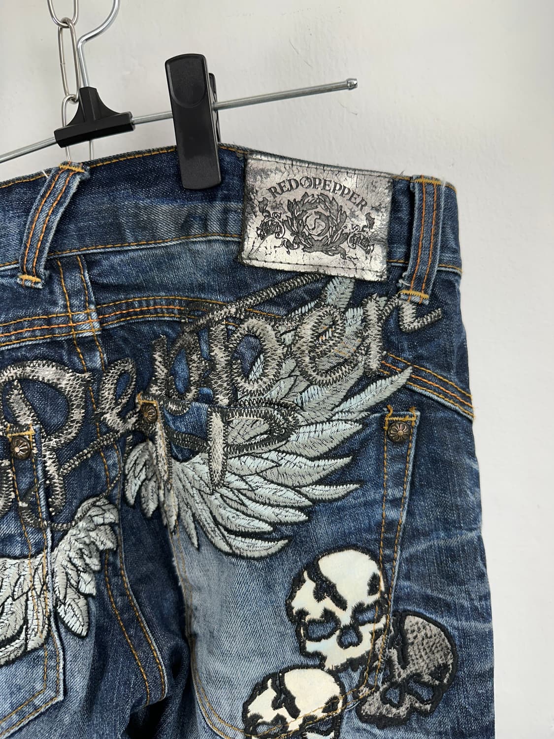 Red Pepper Wing Skull Embroidered Denim  상품이미지9