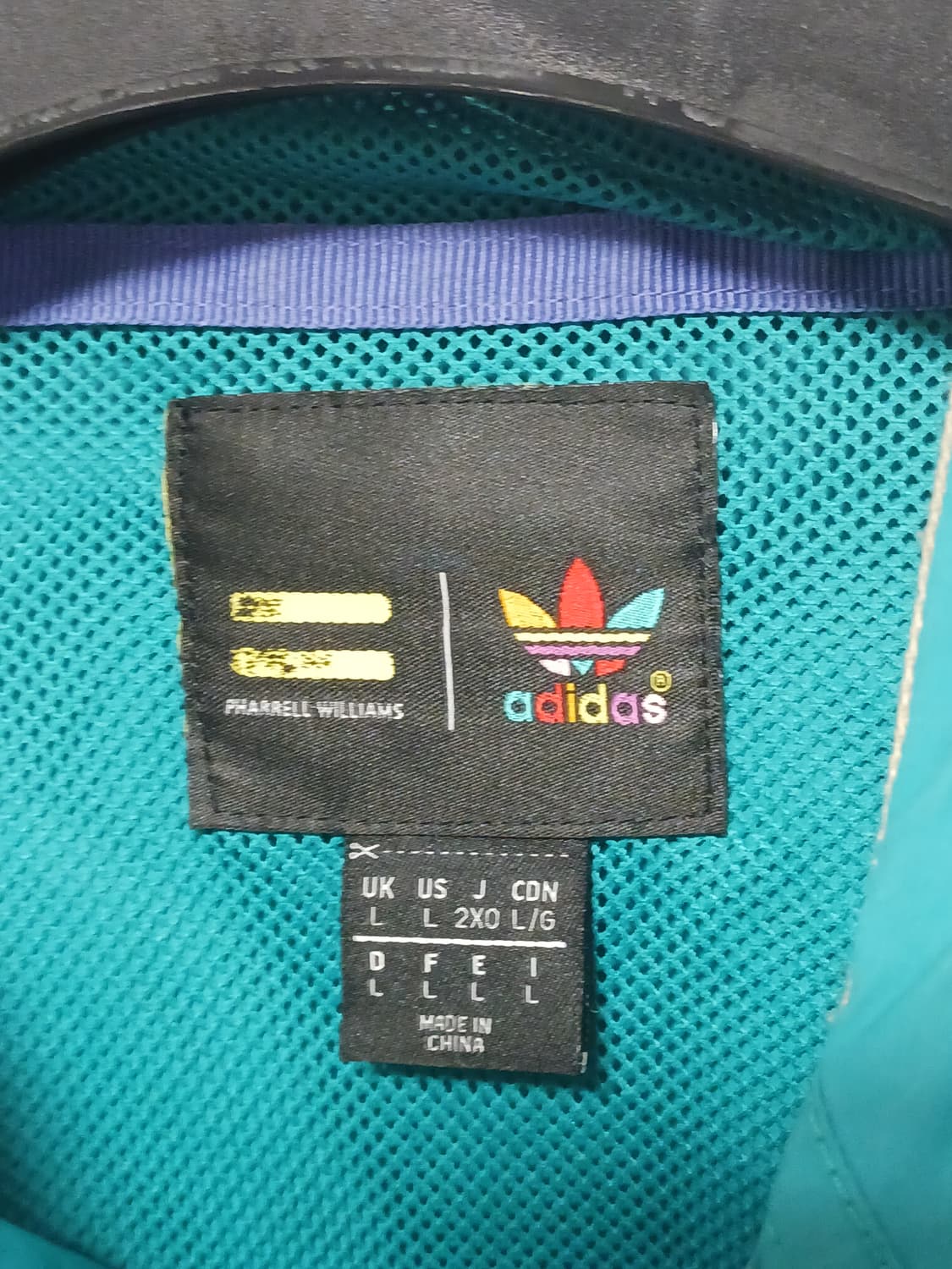 아디다스 퍼렐윌리엄스 아노락 상품이미지2