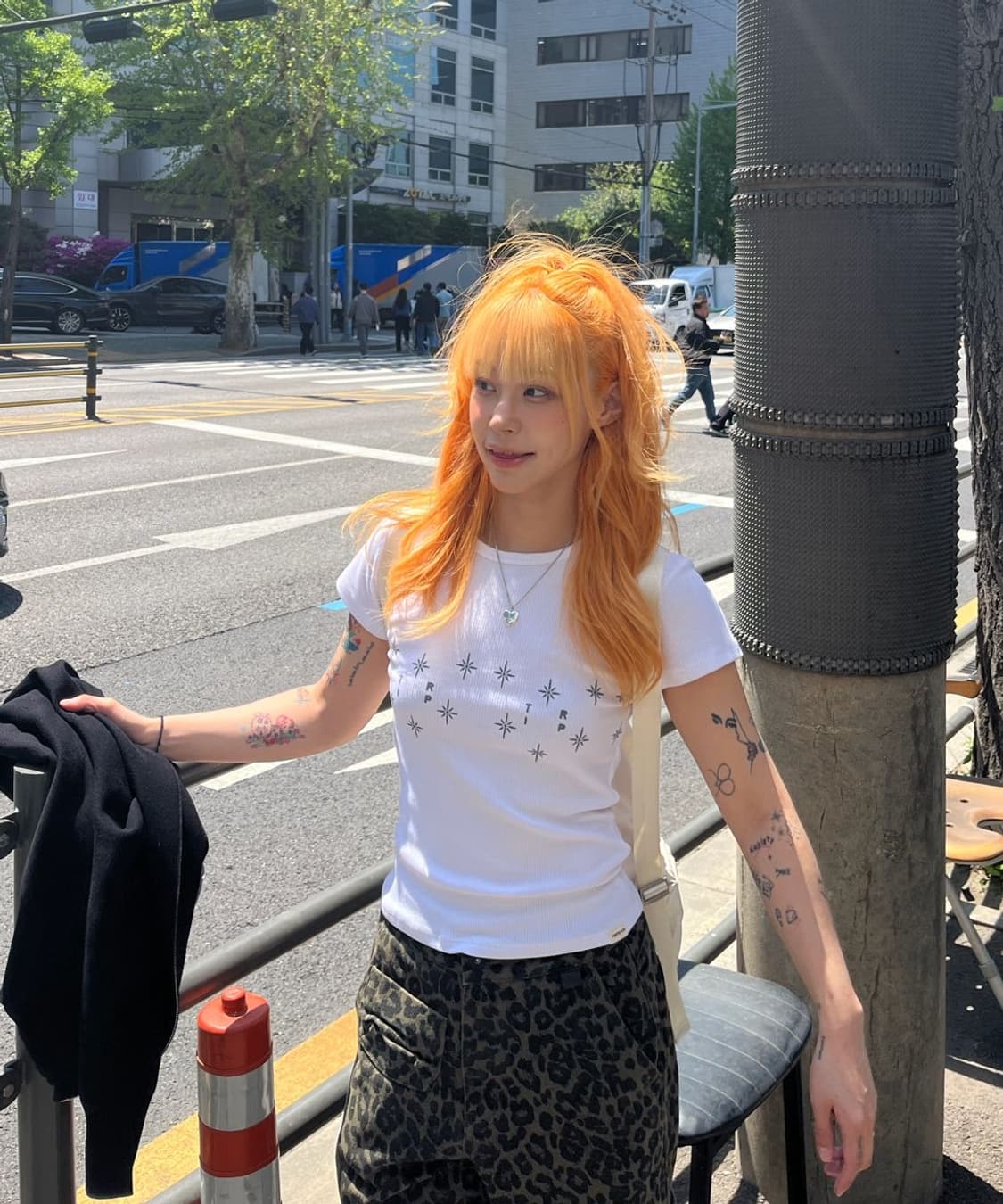 (2) 트립샵 로고 밴드 반팔 상품이미지3