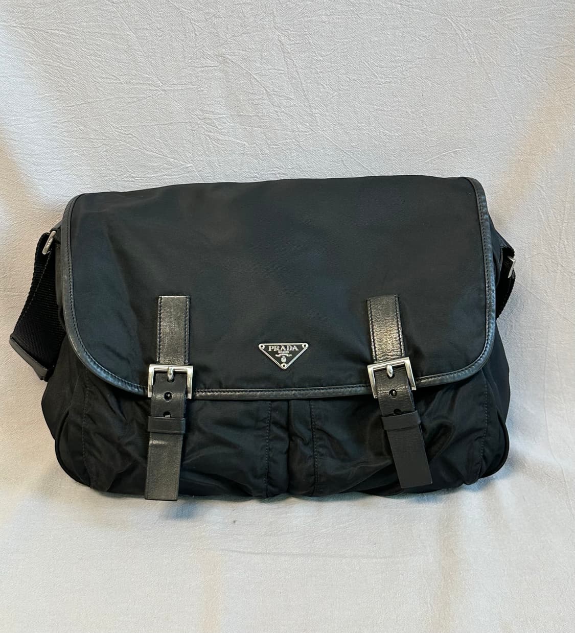 프라다 나일론 포코노 크로스백 메신저백 투포켓 버클 상품이미지6