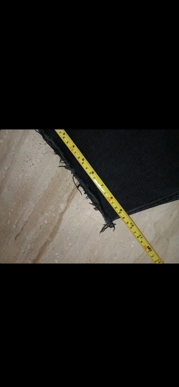 BALENCIAGA WASHED BLACK DENIM SHORTS 상품이미지10