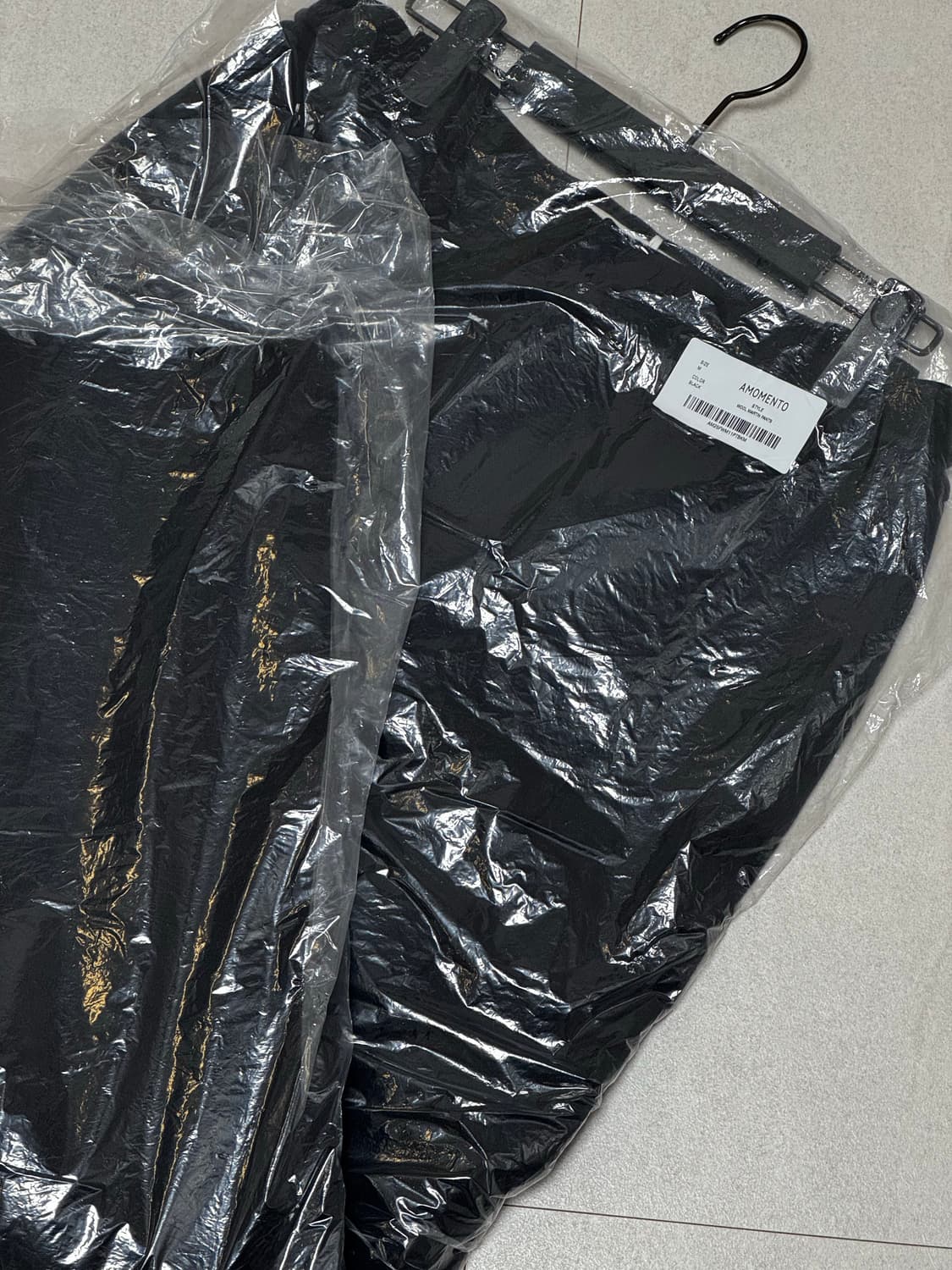 [새상품] 아모멘토 울 마틴팬츠 블랙 M사이즈 상품이미지2