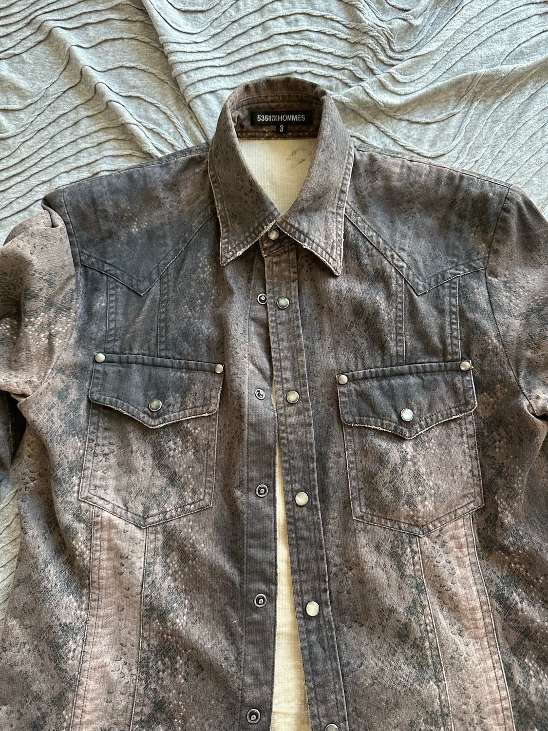 “5351  pour less hommes” python shirts 상품이미지4