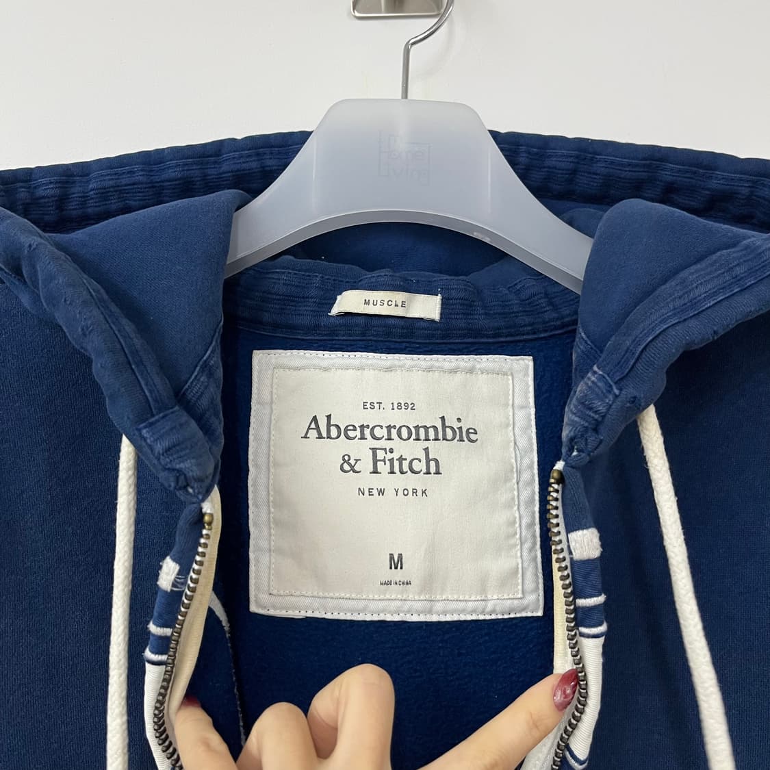 아베크롬비 자수로고 딥블루 후드집업 상품이미지5