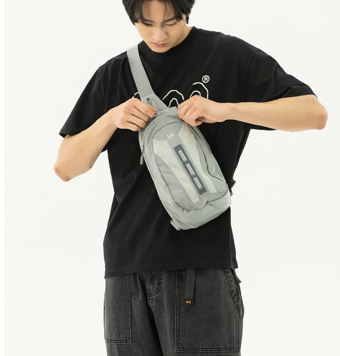 Lee 나일론 슬링백 라이트 그레이 상품이미지3