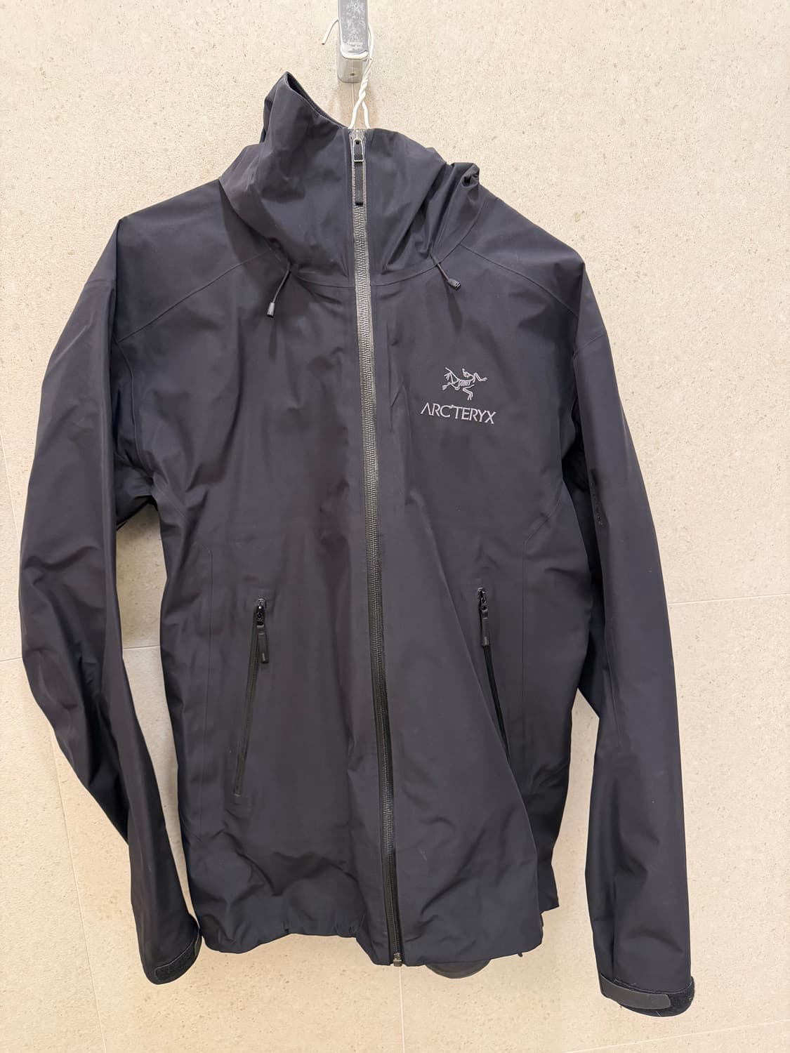 아크테릭스 베타 LT 자켓 블랙 상품이미지2