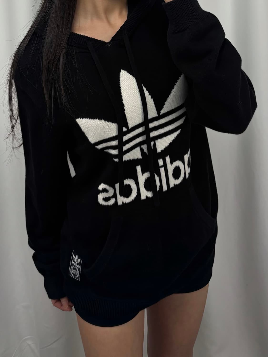 아디다스 빅로고 블랙 니트 후드 상품이미지1