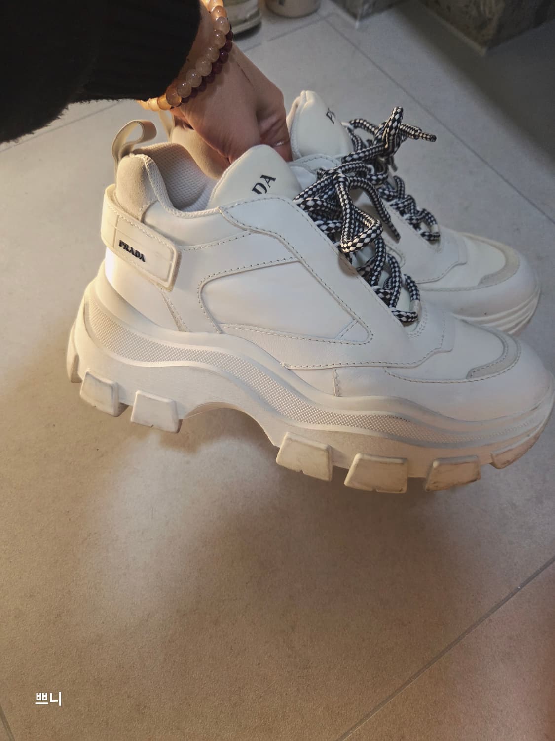 프라다 남자 운동화 270 상품이미지1