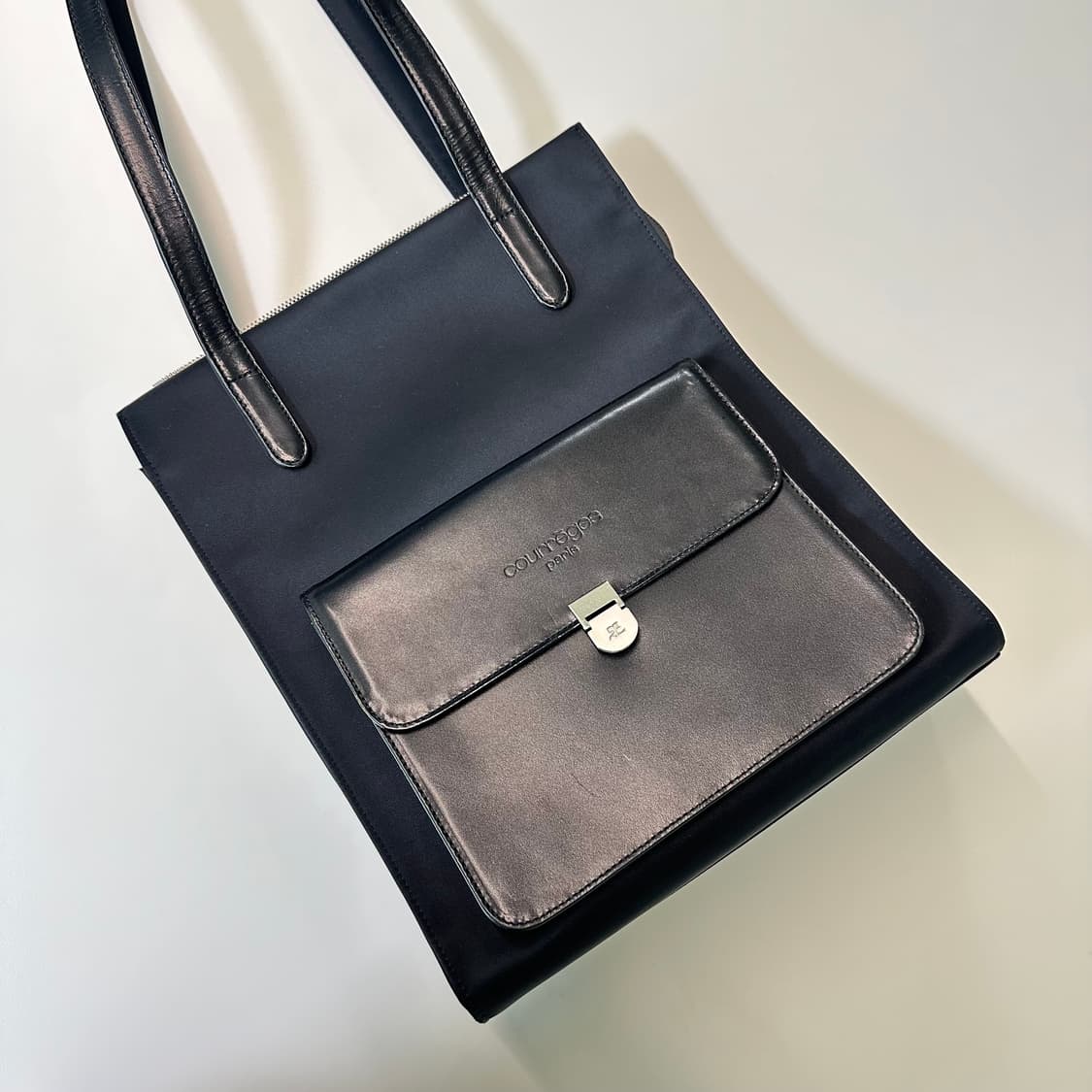 Courreges꾸레쥬 빅숄더백 상품이미지3