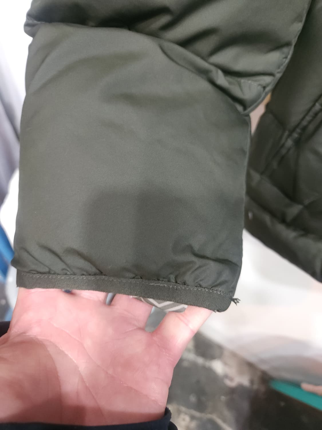 나이키 리버시블 오리털 패딩 점퍼
​
 상품이미지6