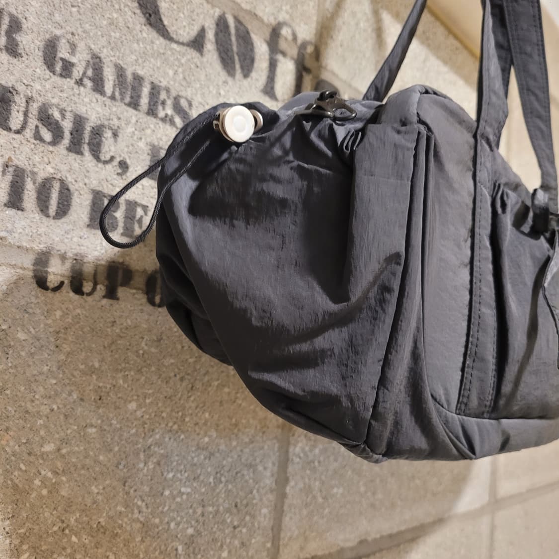 뉴발란스 글로시 리본 더블백 상품이미지5