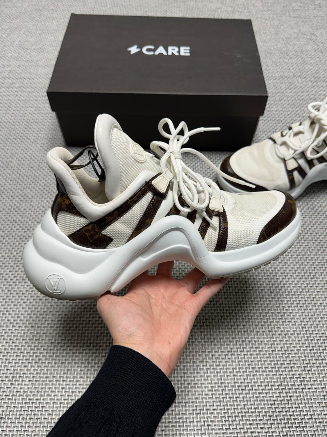 루이비통 아치라이트 스니커즈 신발 상품이미지1