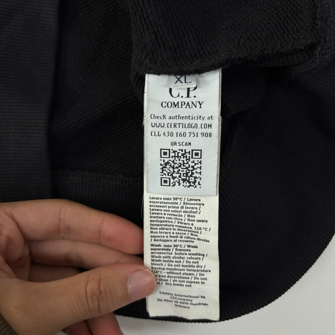 C.P company 씨피컴퍼니 반집업 맨투맨 상품이미지6