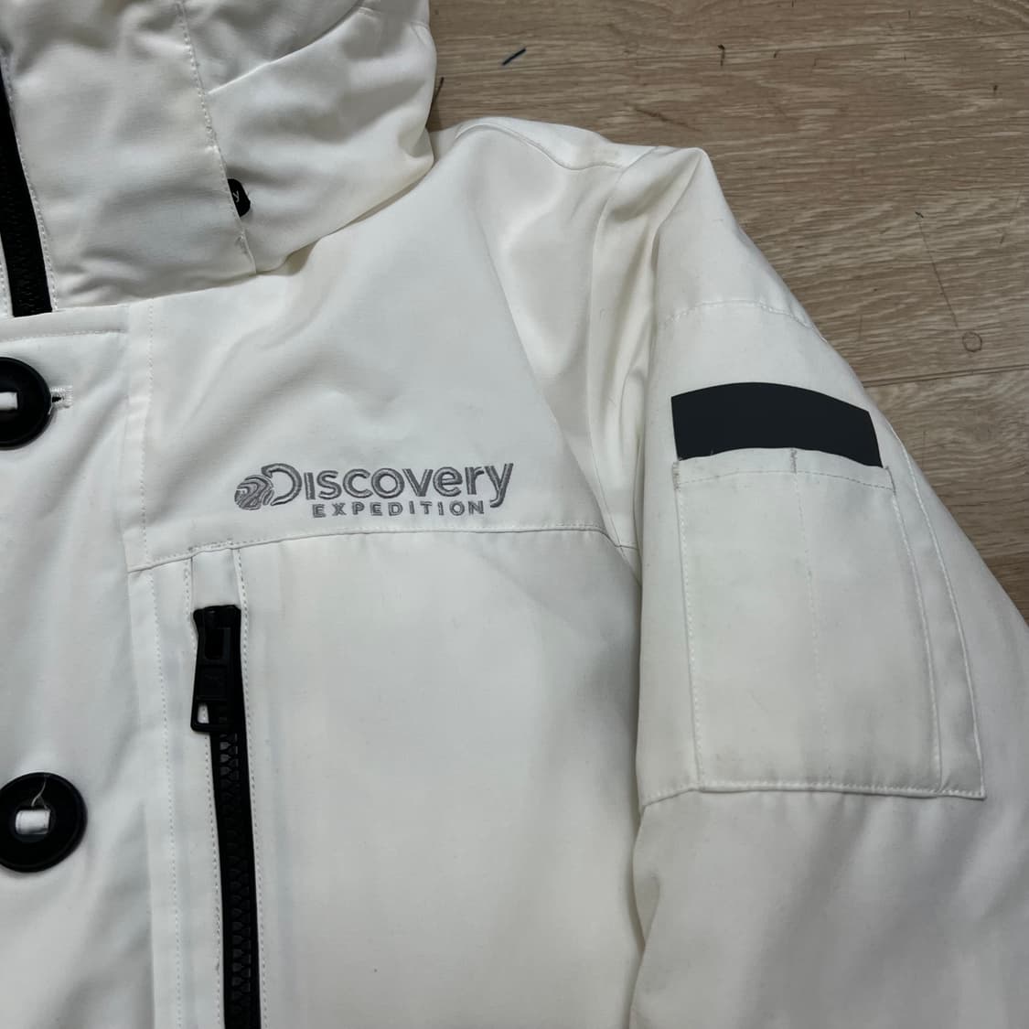 디스커버리 여성 다운 후드 패딩 점퍼 [화이트] M/95 상품이미지4