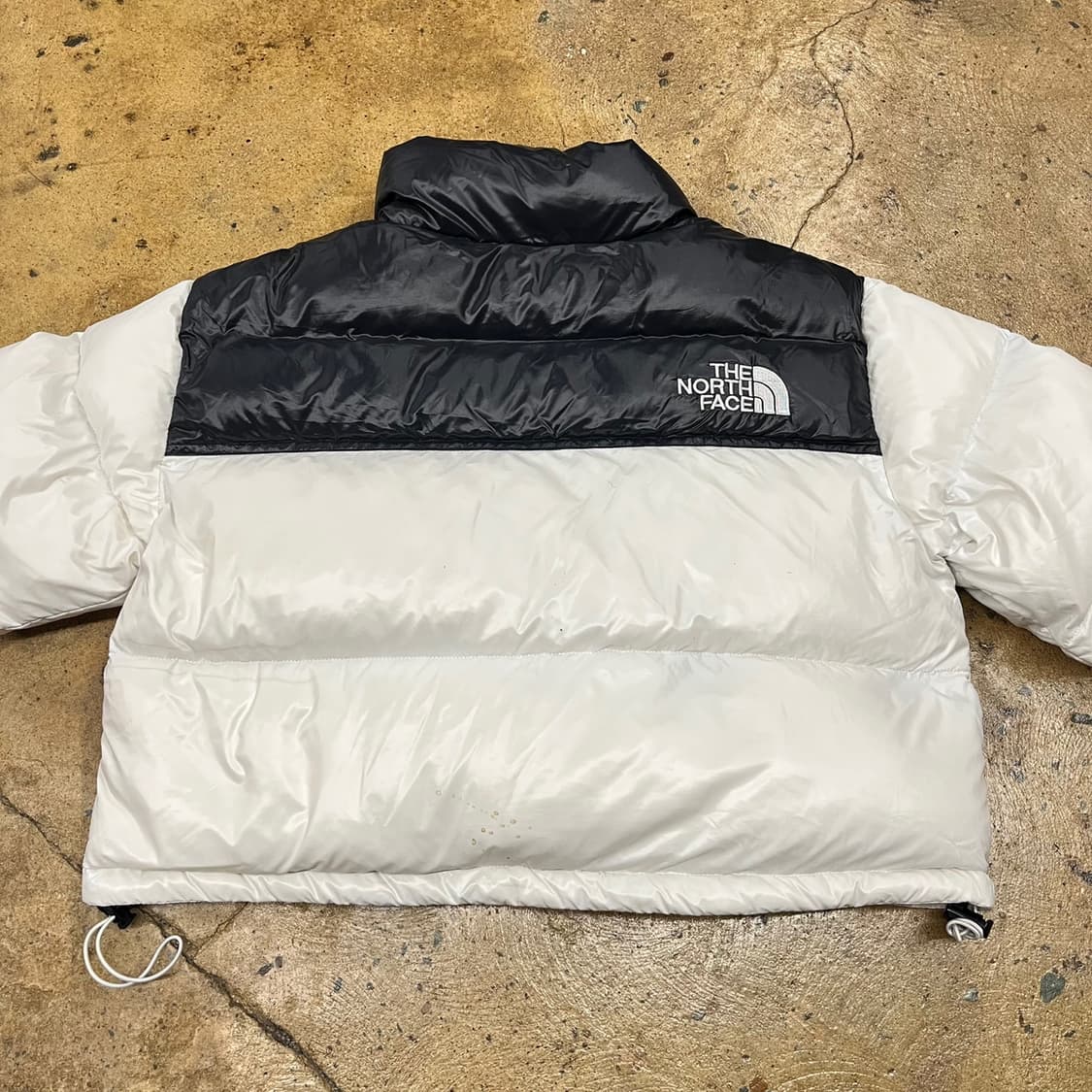 [정품/S] 노스페이스 우먼 눕시 크롭 패딩 화이트 b14 상품이미지3
