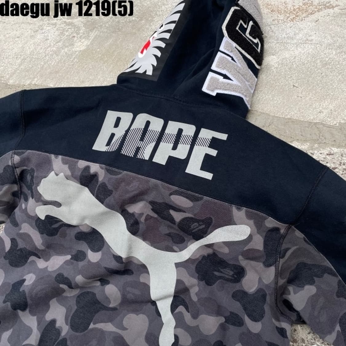 베이프x푸마 후드집업 상품이미지2