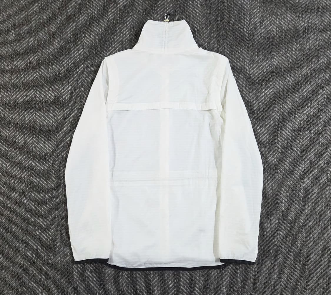 나이키 화이트 러닝 바람막이
 상품이미지2