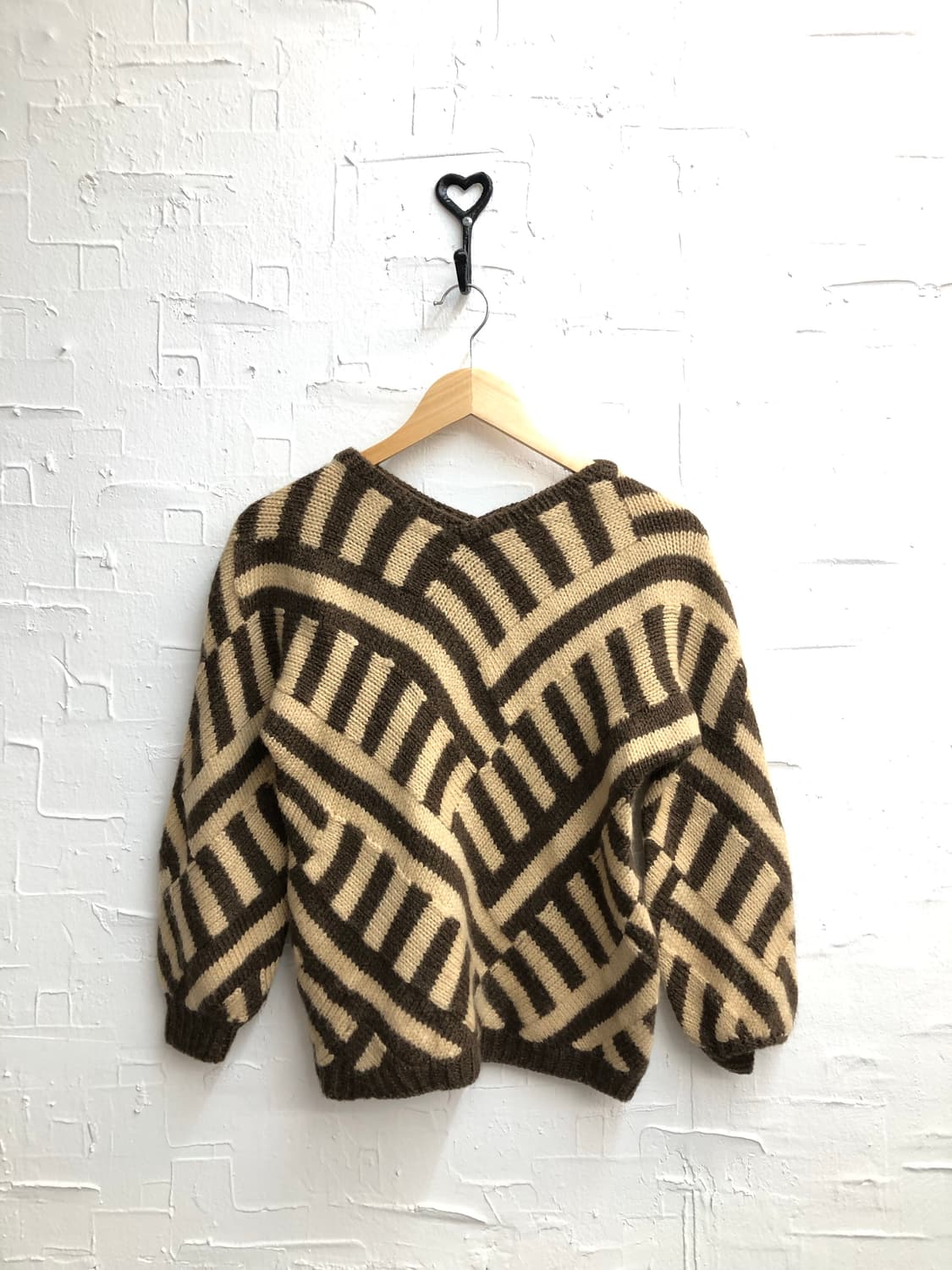 butter caramel v-neck knit 상품이미지4