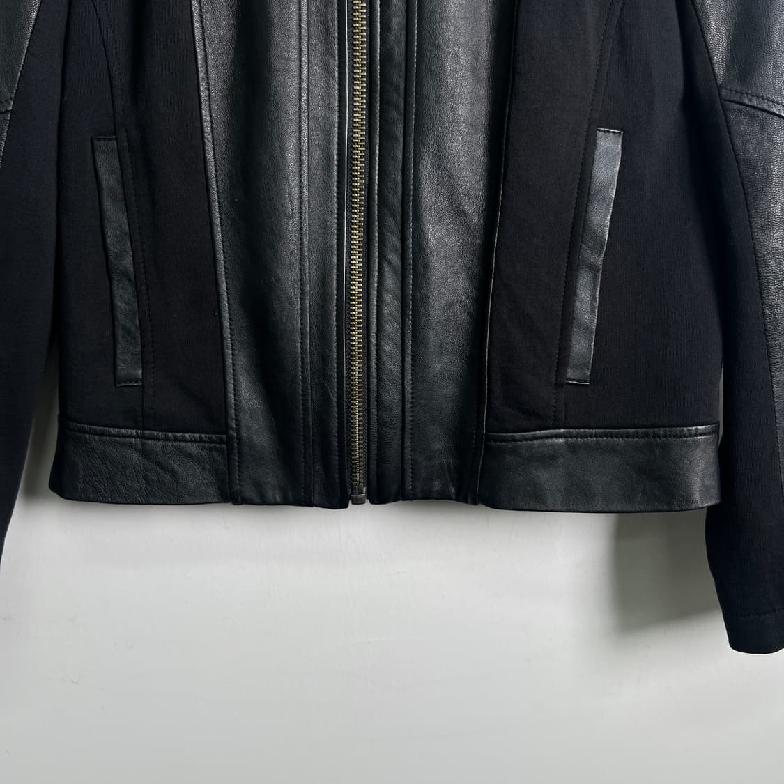 헬무트랭 블랙 패널 레더 자켓 S 상품이미지5